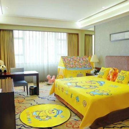 Eurasia International Hotel Дунгуань Экстерьер фото