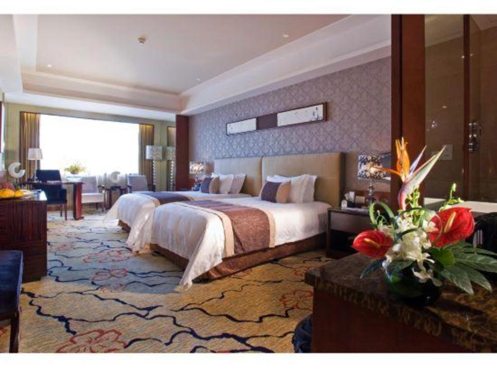 Eurasia International Hotel Дунгуань Экстерьер фото