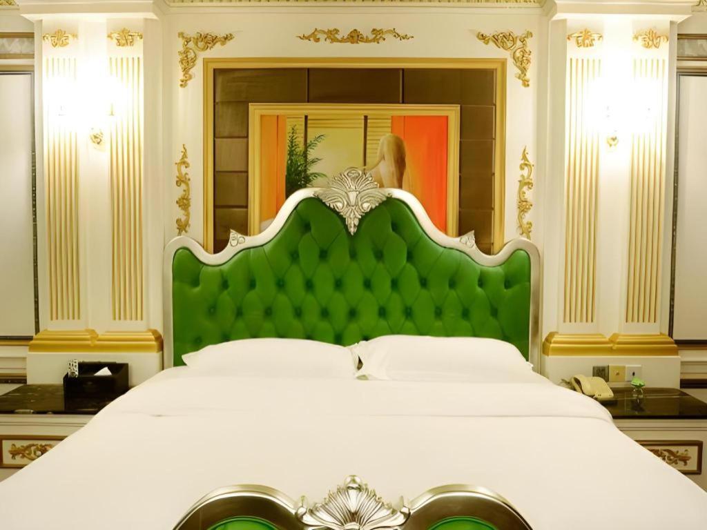 Eurasia International Hotel Дунгуань Экстерьер фото