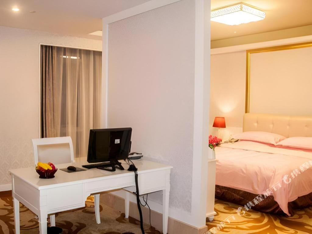 Eurasia International Hotel Дунгуань Экстерьер фото
